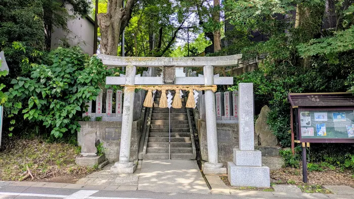 ブログ筆者が実際に撮影した 柴崎神社 我孫子 鳥居